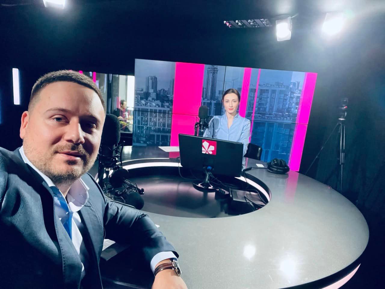 Slonchak TV Ky yiv 1