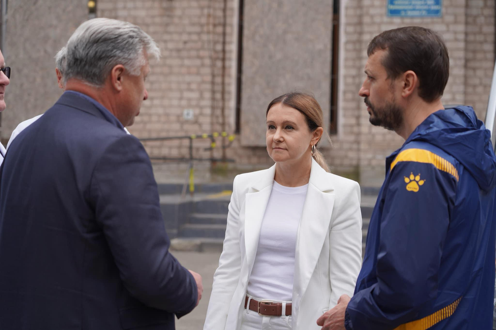 34B19704 4618 428D 9332 A1CC5BD55A6F